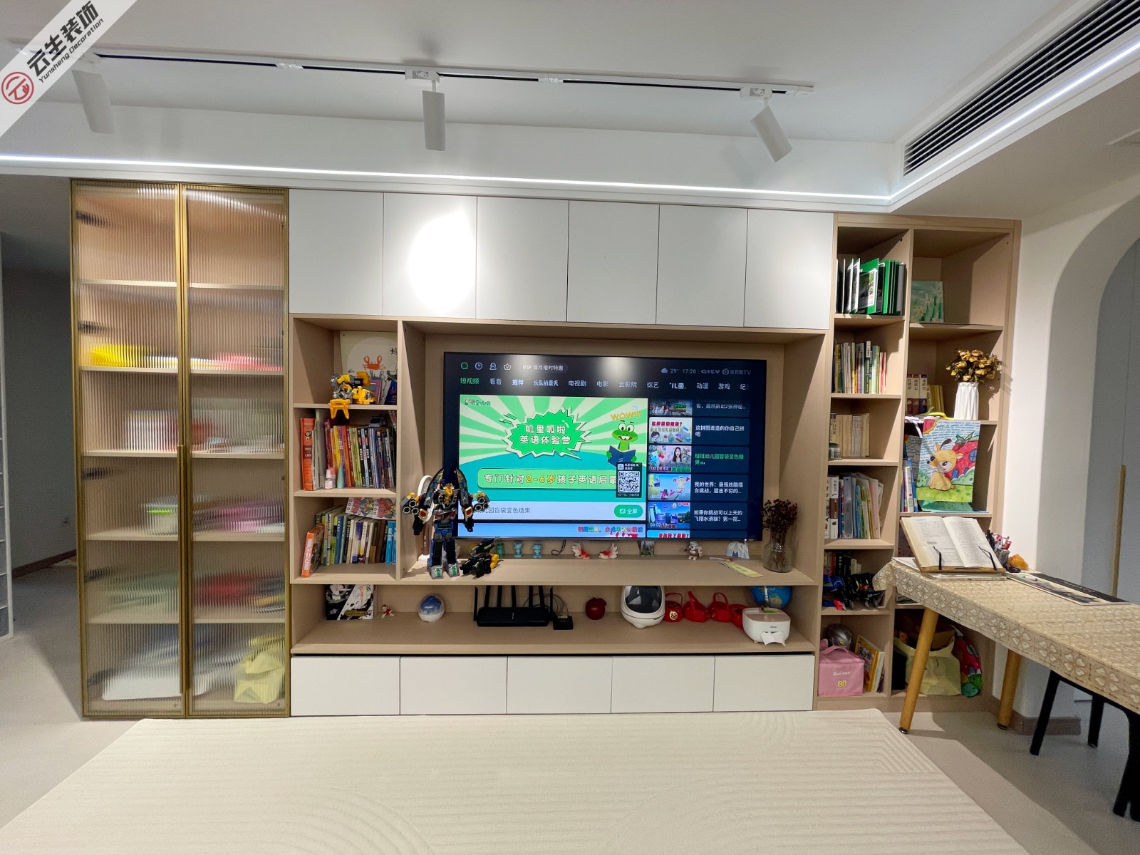 1693881929503641.jpg 客厅2.jpg