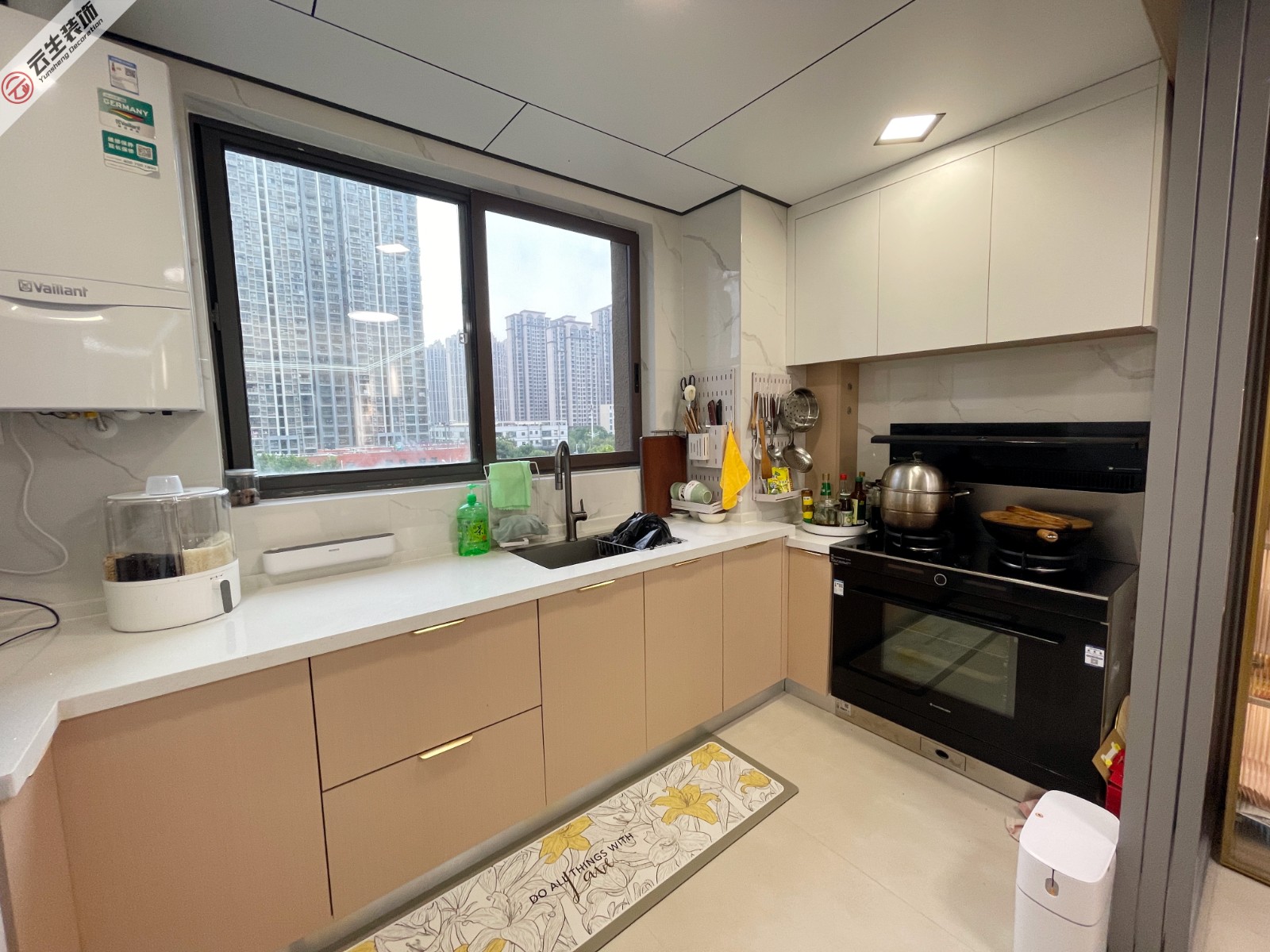 1693882042694842.jpg 厨房2.jpg